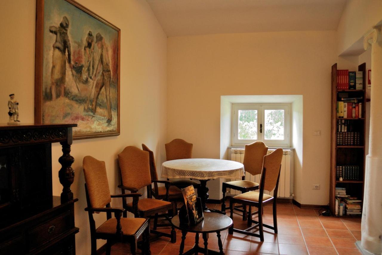 Villa Gherardi - B&B E Hostel Barga Εξωτερικό φωτογραφία