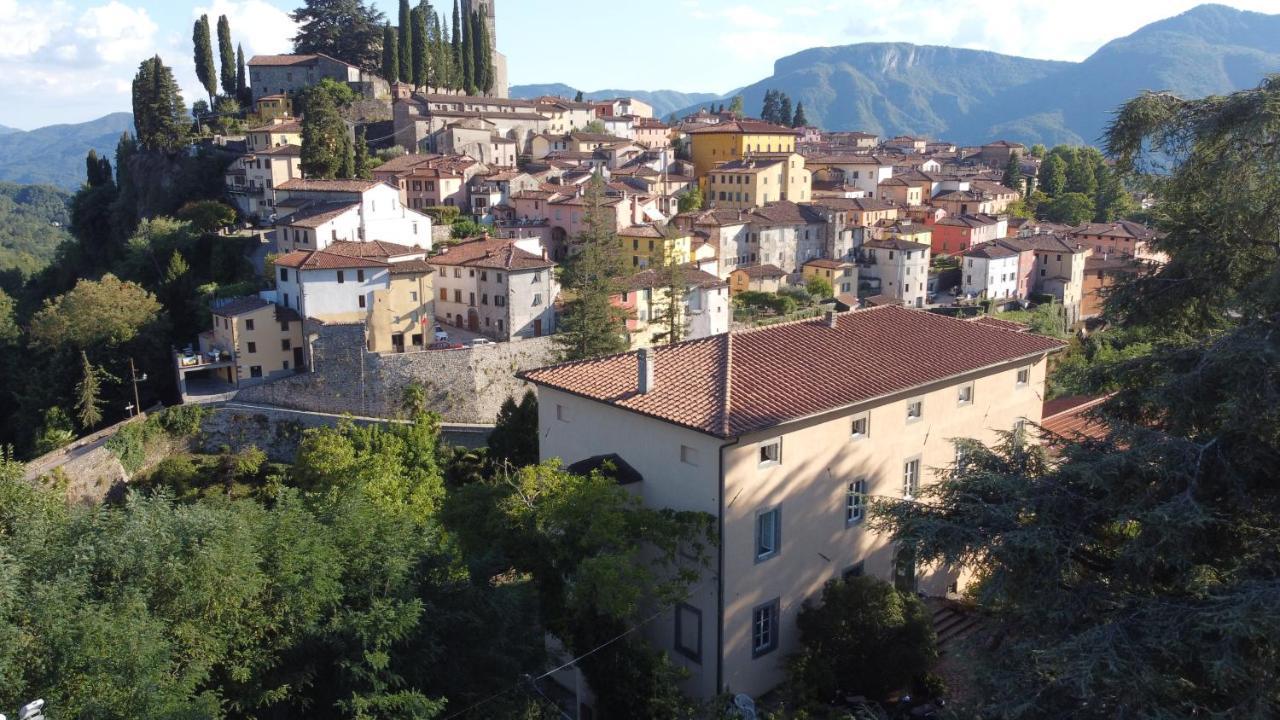 Villa Gherardi - B&B E Hostel Barga Εξωτερικό φωτογραφία